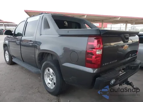 2011 Chevrolet Avalanche 1500 Ls from USA, damaged, VIN 3GNMCEE02BG154570